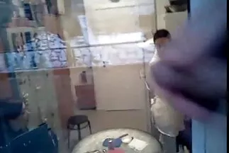 A buja nő maga csábította el a fiatal srácot amator szex videok szexre.