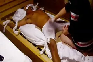 Egy nagy hímtagú fekete férfi megelégít egy felszabadult szőkét. magyarul beszélő sexfilmek