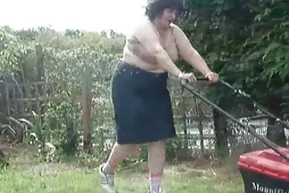 A masszázs után a férfi egy szexi barna análisába tette sex video ingyen a farkát.