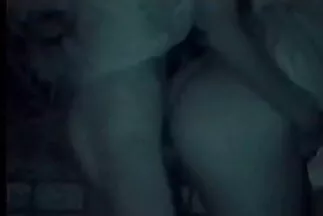 Harisnyás barna feszes amatör sex videok seggét teszi ki a házi készítésű anális szexhez.