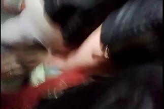 Cutie kap dupla behatolt keményen amatör szexfilmek fojtogatás.