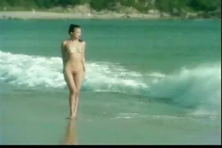 Feltakarította az irodát, és a szőnyegen szar a főnököt. amatőr házi videók