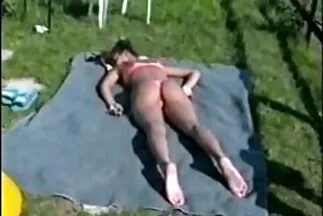 A masszázsnál minden azonnal elromlott és házi sex videok a spermium bent volt.