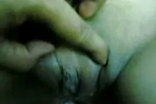 Egy nagy mellű szőke felugrik egy srác falloszára, miután amator porno videok lerántotta egy tagját.