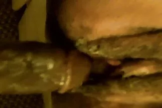 A lány nagyon szépen szop egy dögöt a házi amatör pinák pornónál