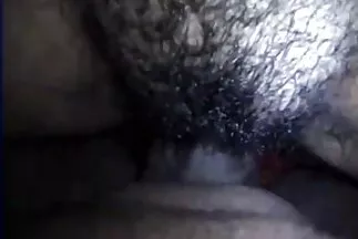 Alkalmazott szar szexi amatőr anál pornó szabálysértő az asztalon.